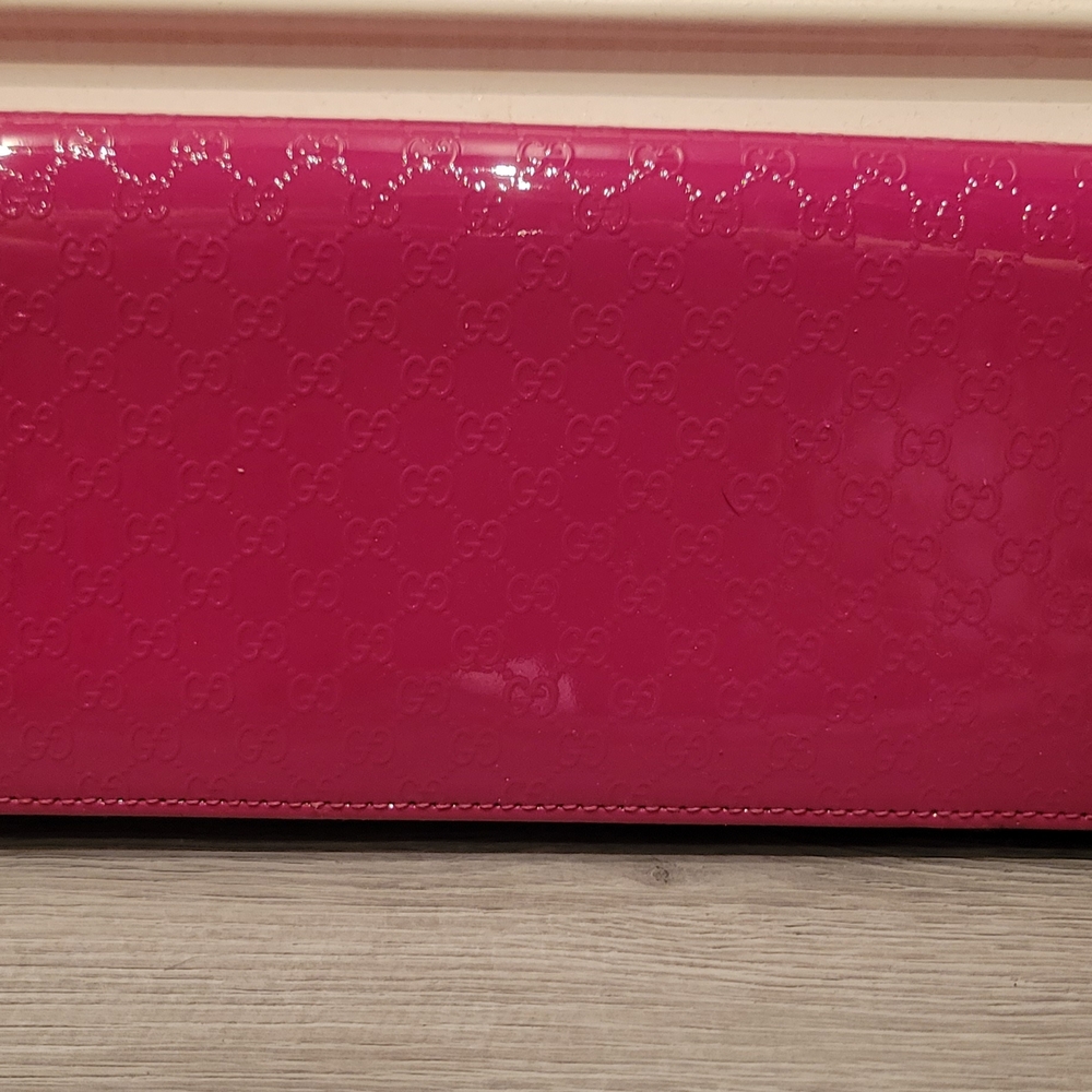 Gucci Pink Embossed Women's Bag